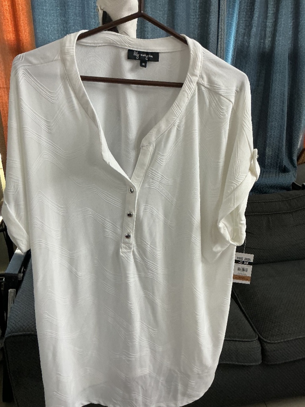 Lily Morgan women’s white textured wave pattern blouse - size 3xl , New with tag